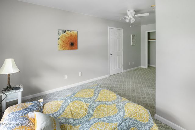 11717 Old Mitchell Hill Rd, Louisville, KY 40118