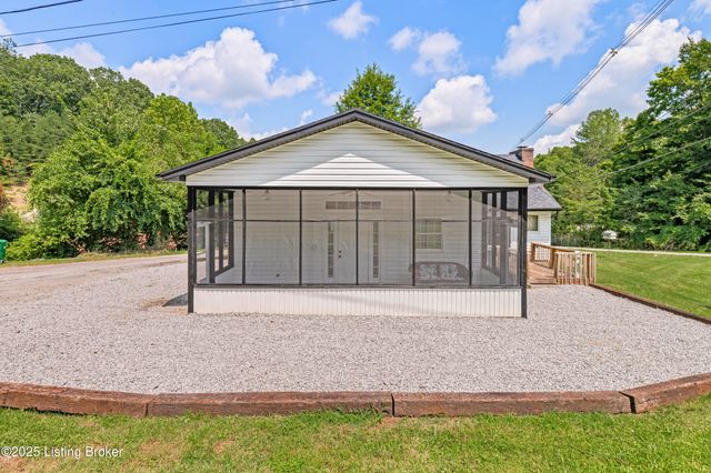 11717 Old Mitchell Hill Rd, Louisville, KY 40118