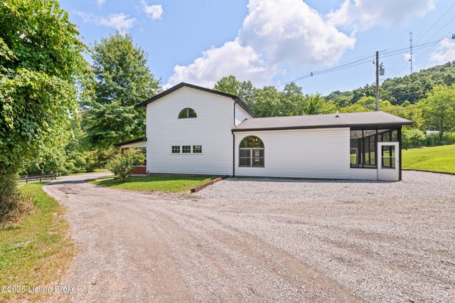 11717 Old Mitchell Hill Rd, Louisville, KY 40118
