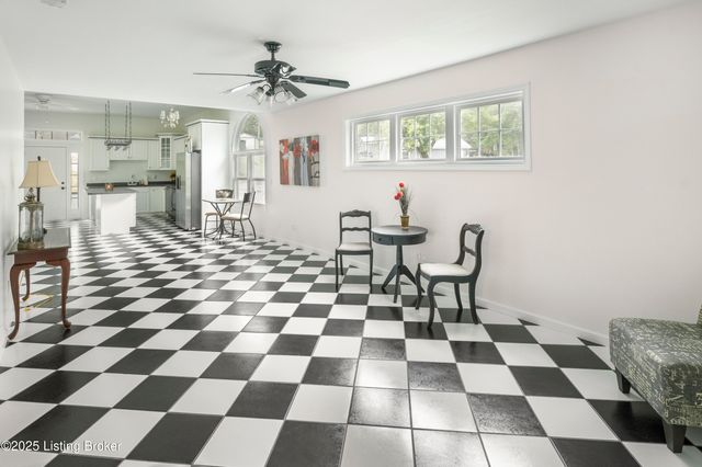 11717 Old Mitchell Hill Rd, Louisville, KY 40118