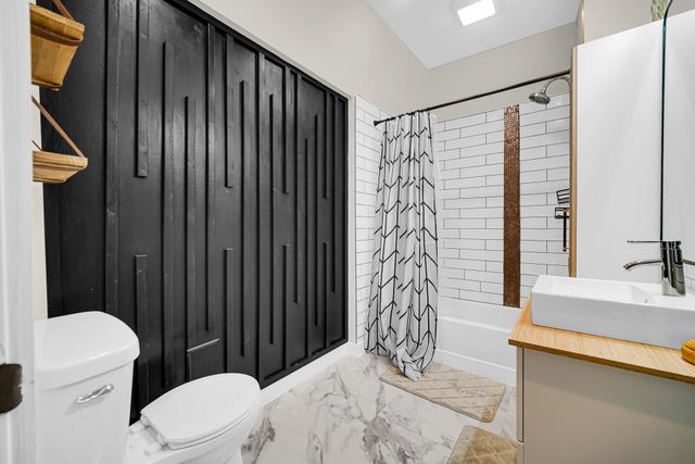 7600 140th Place, Cedar Lake, IN 46303