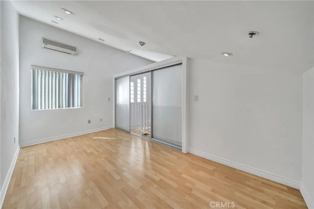 4477 Woodman Avenue 305, Sherman Oaks, CA 91423