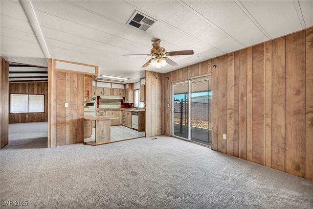 97 Sir George Drive, Las Vegas, NV 89110