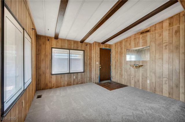 97 Sir George Drive, Las Vegas, NV 89110