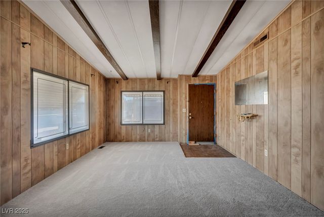 97 Sir George Drive, Las Vegas, NV 89110