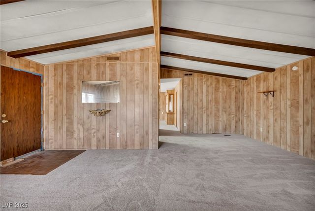 97 Sir George Drive, Las Vegas, NV 89110