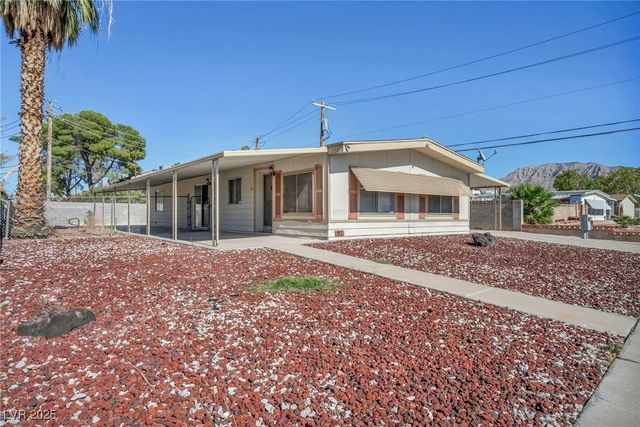 97 Sir George Drive, Las Vegas, NV 89110