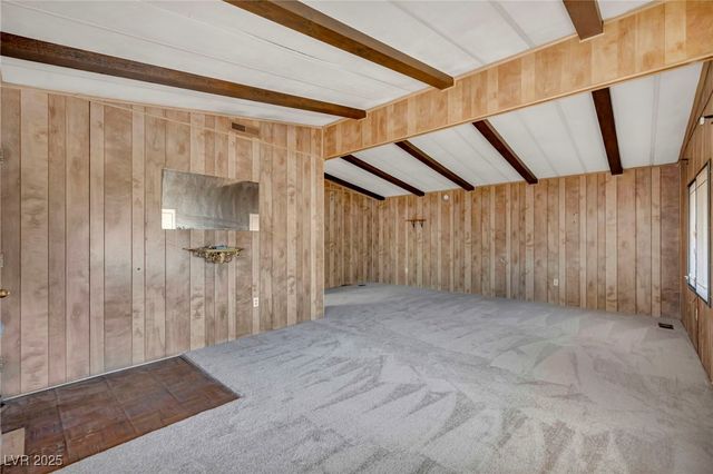 97 Sir George Drive, Las Vegas, NV 89110