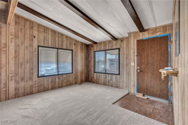 97 Sir George Drive, Las Vegas, NV 89110