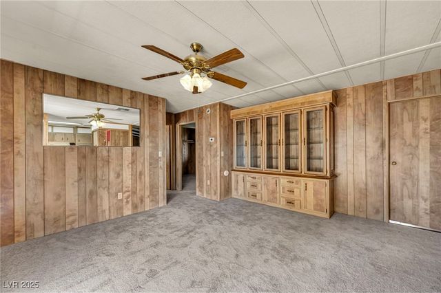 97 Sir George Drive, Las Vegas, NV 89110