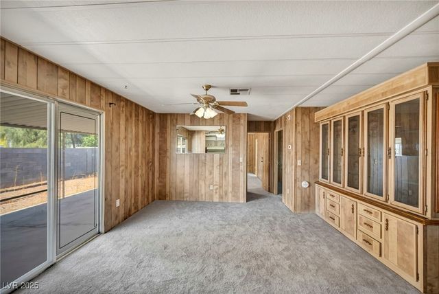 97 Sir George Drive, Las Vegas, NV 89110