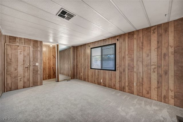 97 Sir George Drive, Las Vegas, NV 89110