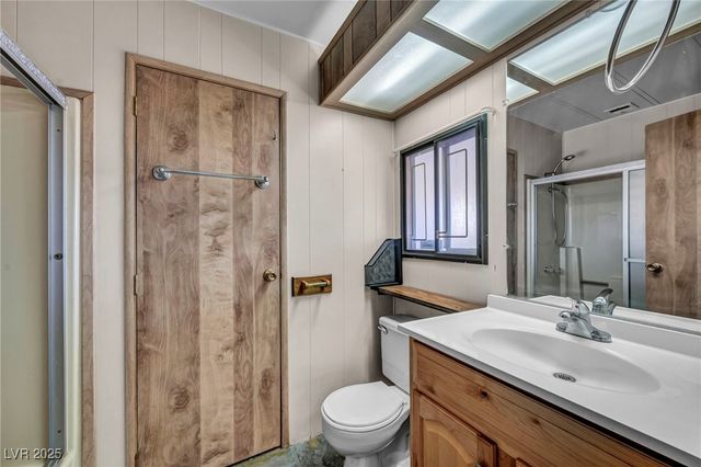 97 Sir George Drive, Las Vegas, NV 89110