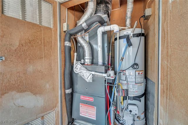 97 Sir George Drive, Las Vegas, NV 89110