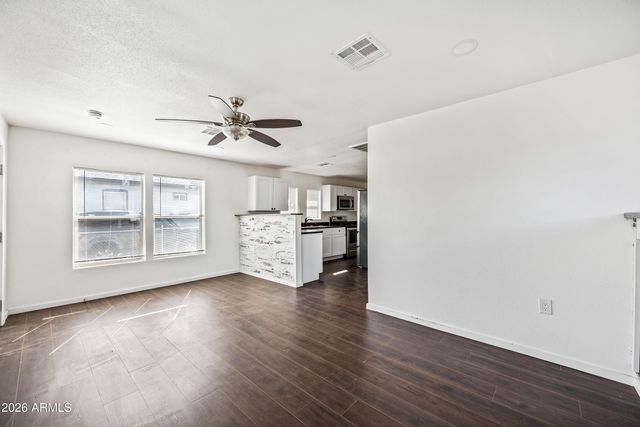 330 N 15TH Street, Phoenix, AZ 85006