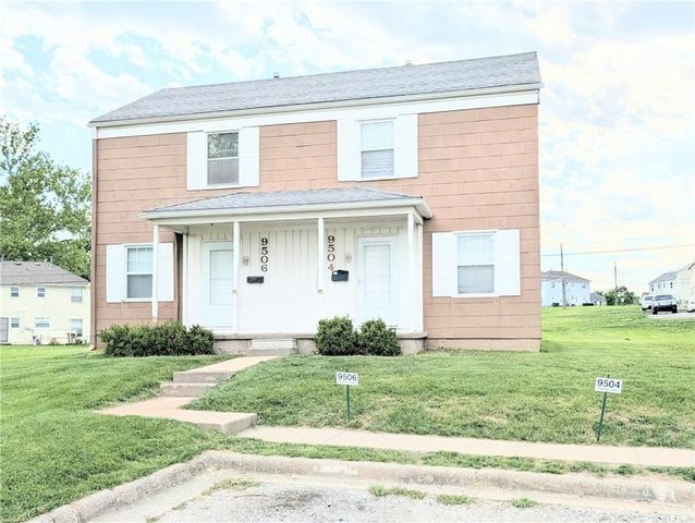 9504 Harrison Street, Kansas City, MO 64131