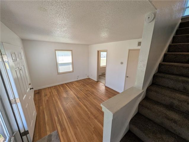 9504 Harrison Street, Kansas City, MO 64131