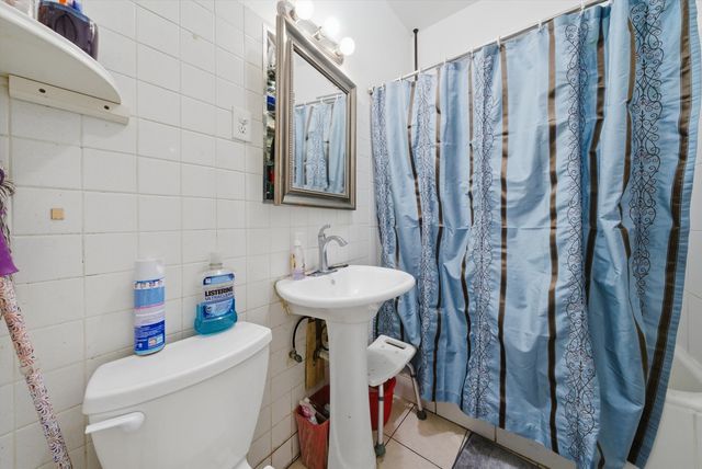 2736 W Francis Place, Chicago, IL 60647