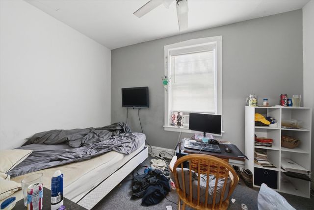 2736 W Francis Place, Chicago, IL 60647