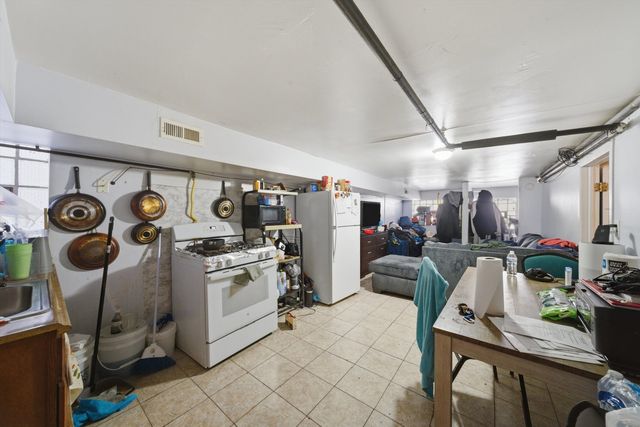 2736 W Francis Place, Chicago, IL 60647