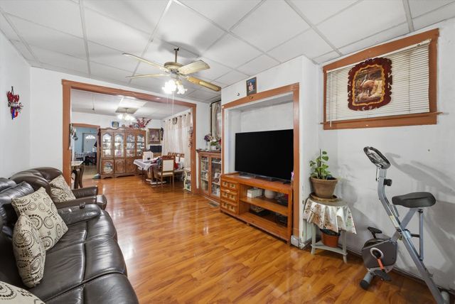 2736 W Francis Place, Chicago, IL 60647