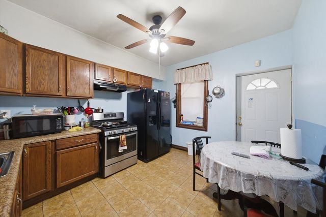 2736 W Francis Place, Chicago, IL 60647