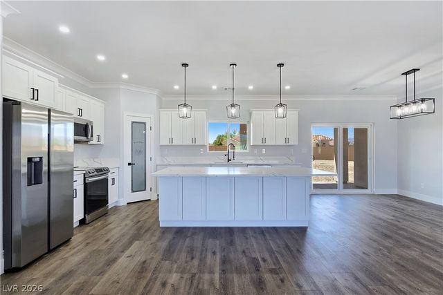 6920 Longmeadow Drive, Pahrump, NV 89061