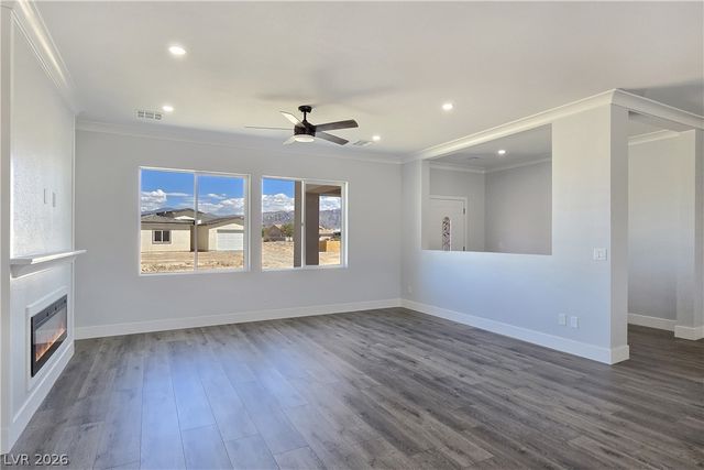 6920 Longmeadow Drive, Pahrump, NV 89061