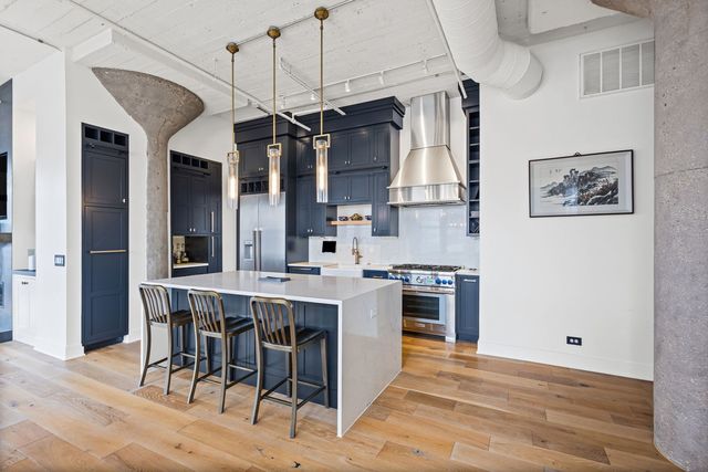 728 W Jackson Boulevard 701, Chicago, IL 60661