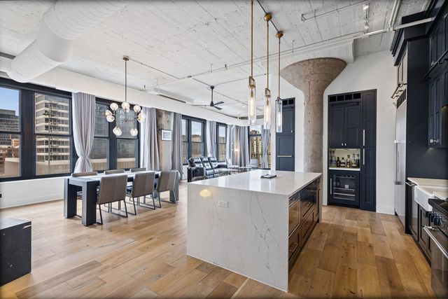 728 W Jackson Boulevard 701, Chicago, IL 60661