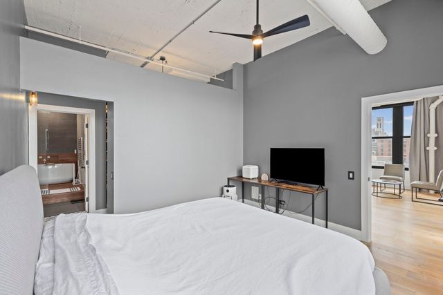 728 W Jackson Boulevard 701, Chicago, IL 60661