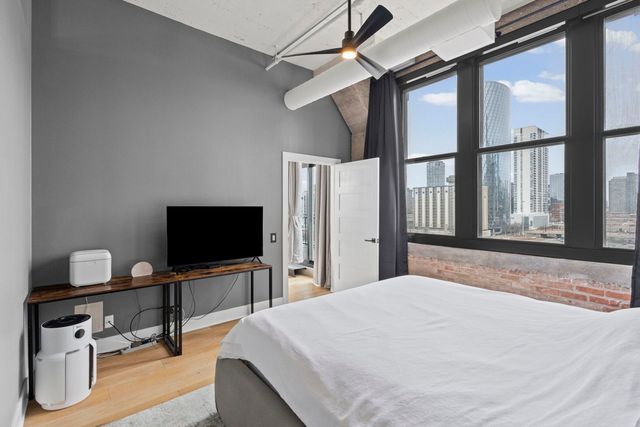 728 W Jackson Boulevard 701, Chicago, IL 60661