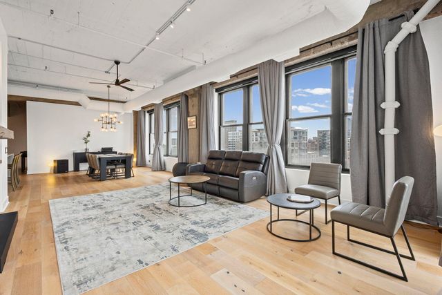 728 W Jackson Boulevard 701, Chicago, IL 60661