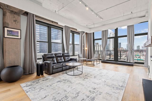 728 W Jackson Boulevard 701, Chicago, IL 60661