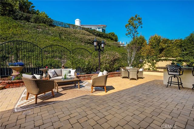 4011 E. Green Clover, Orange, CA 92867