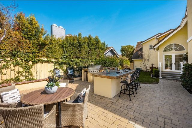 4011 E. Green Clover, Orange, CA 92867