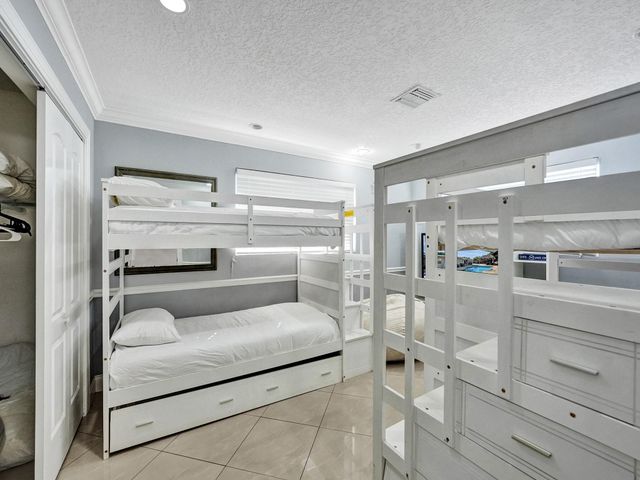 1301 SE 2nd Ter, Deerfield Beach, FL 33441