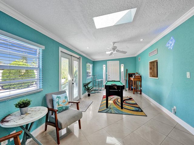 1301 SE 2nd Ter, Deerfield Beach, FL 33441