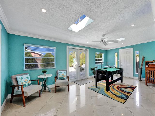 1301 SE 2nd Ter, Deerfield Beach, FL 33441