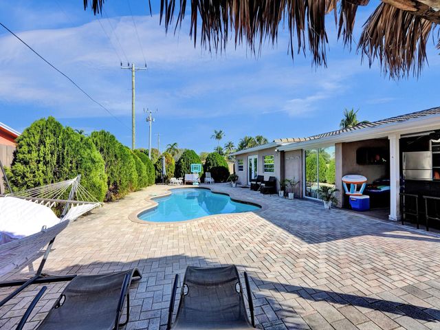 1301 SE 2nd Ter, Deerfield Beach, FL 33441