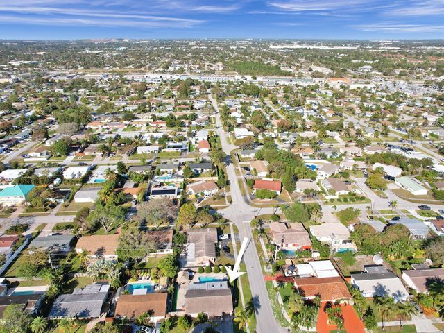 1301 SE 2nd Ter, Deerfield Beach, FL 33441
