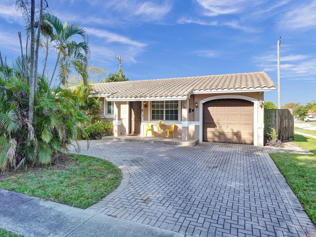 1301 SE 2nd Ter, Deerfield Beach, FL 33441