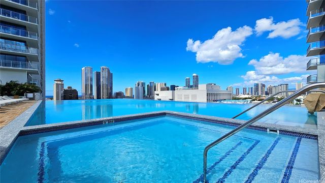 1500 Rycroft Street 2816R, Honolulu, HI 96814