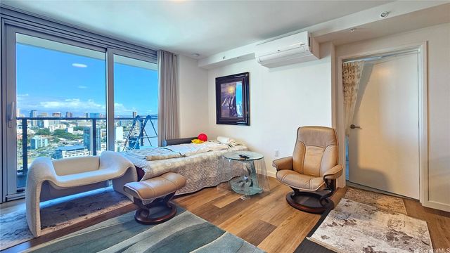 1500 Rycroft Street 2816R, Honolulu, HI 96814