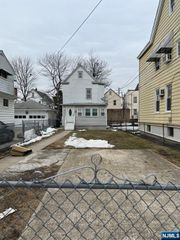 10 Prescott Avenue, Clifton, NJ 07011