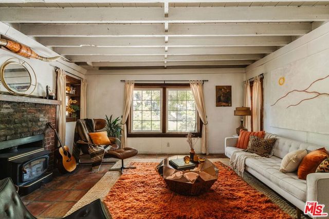 437 Short Trail, Topanga, CA 90290