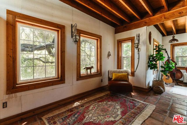 437 Short Trail, Topanga, CA 90290