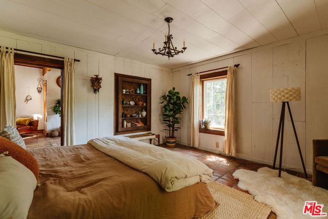 437 Short Trail, Topanga, CA 90290