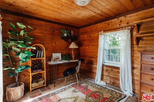 437 Short Trail, Topanga, CA 90290