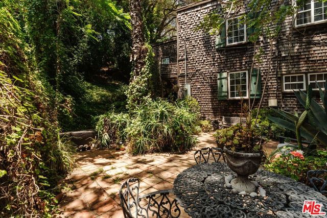 437 Short Trail, Topanga, CA 90290